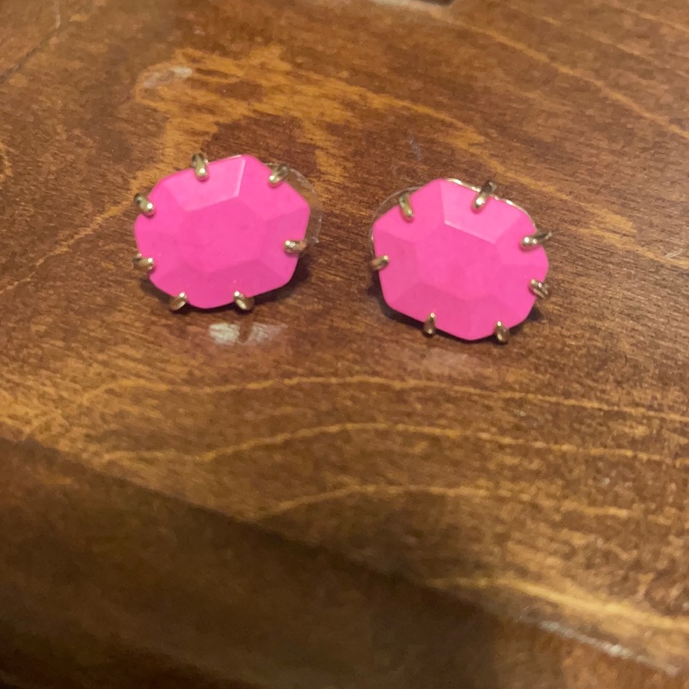 Kendra Scott Hot Pink Morgan Earrings